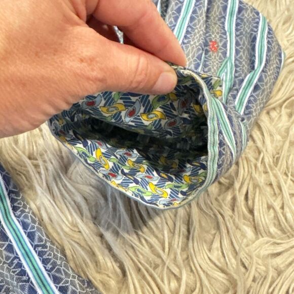 Robert Graham Button Down flip cuff Shirt  XL - Picture 6 of 7